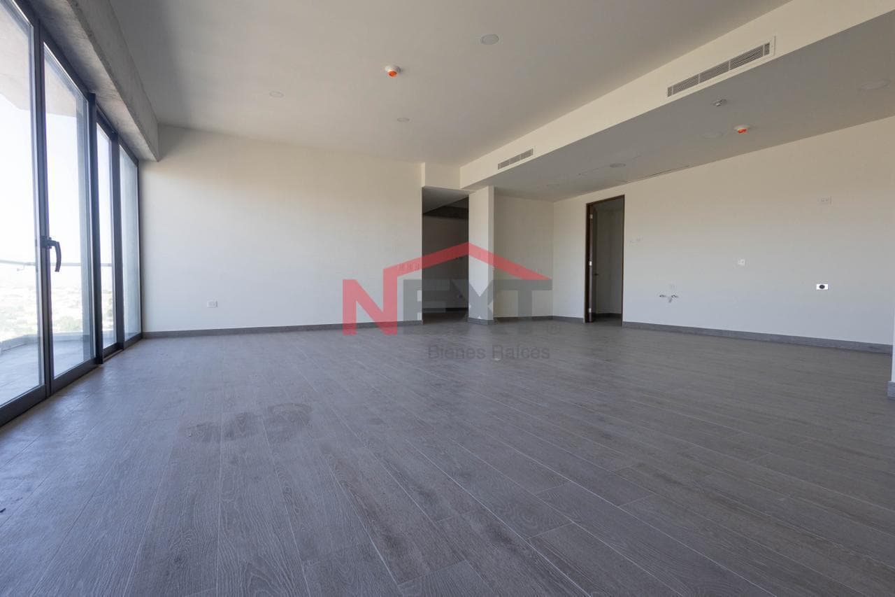 APARTMENT FOR SALE IN PARKVIEW