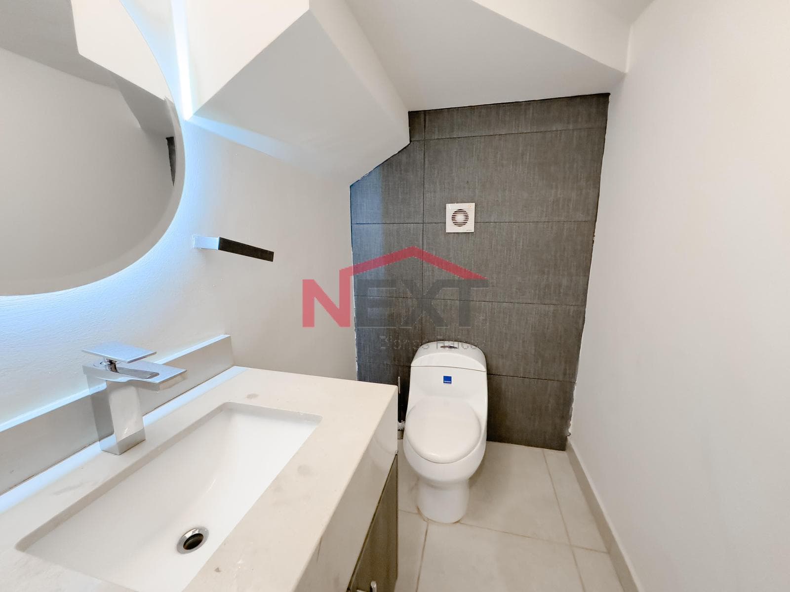 HOUSE FOR SALE IN VENTURA RESIDENCIAL, BUENAVENTURA SECTION