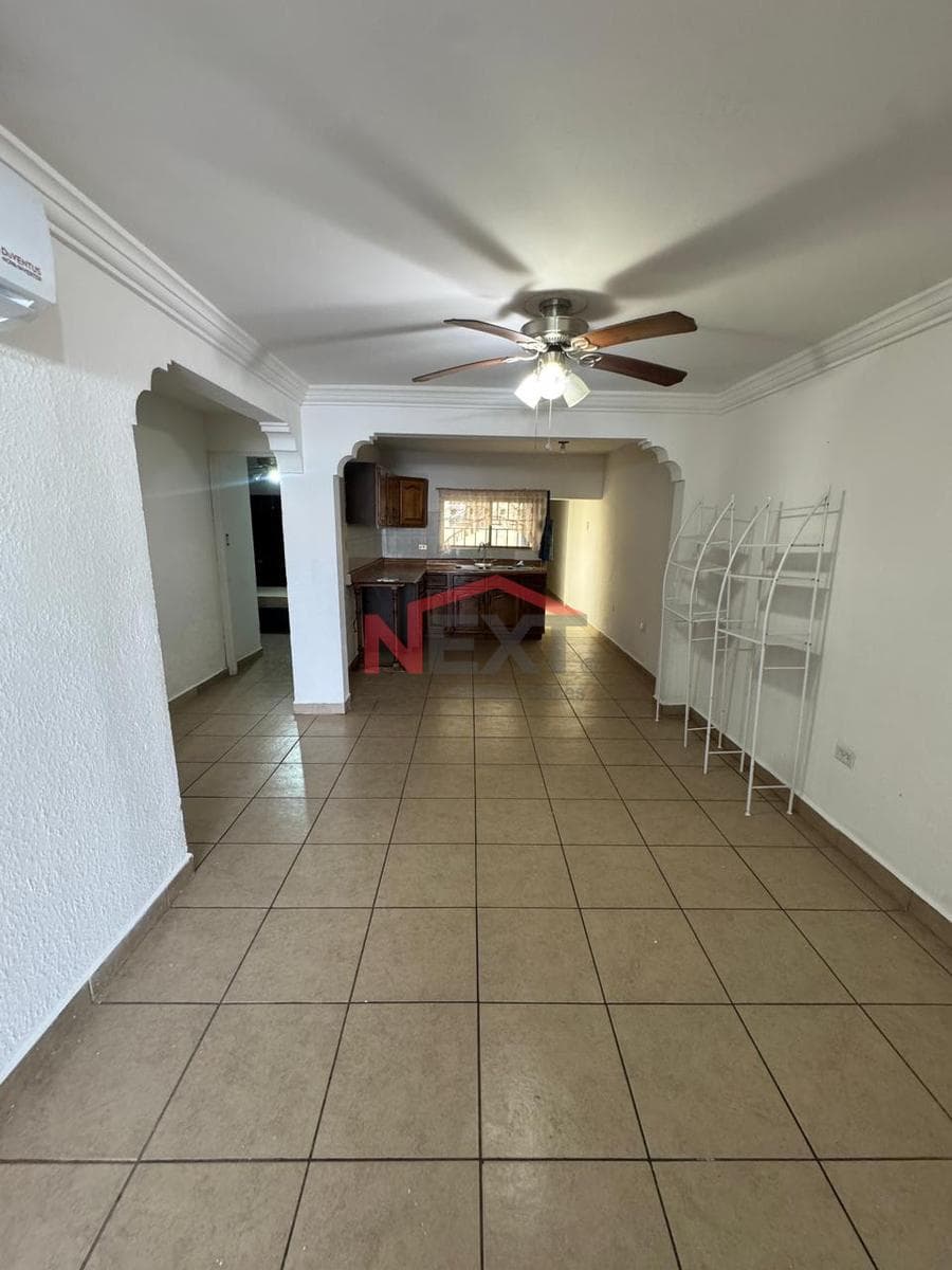 HOUSE FOR RENT IN COL. LAS GRANJAS