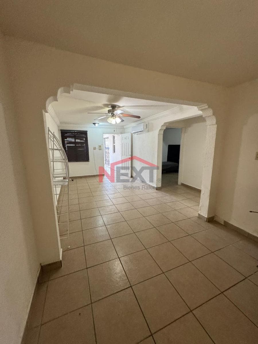 HOUSE FOR RENT IN COL. LAS GRANJAS