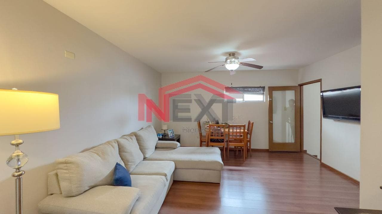 HOUSE FOR SALE IN THE LOS CANARIOS SUBDIVISION