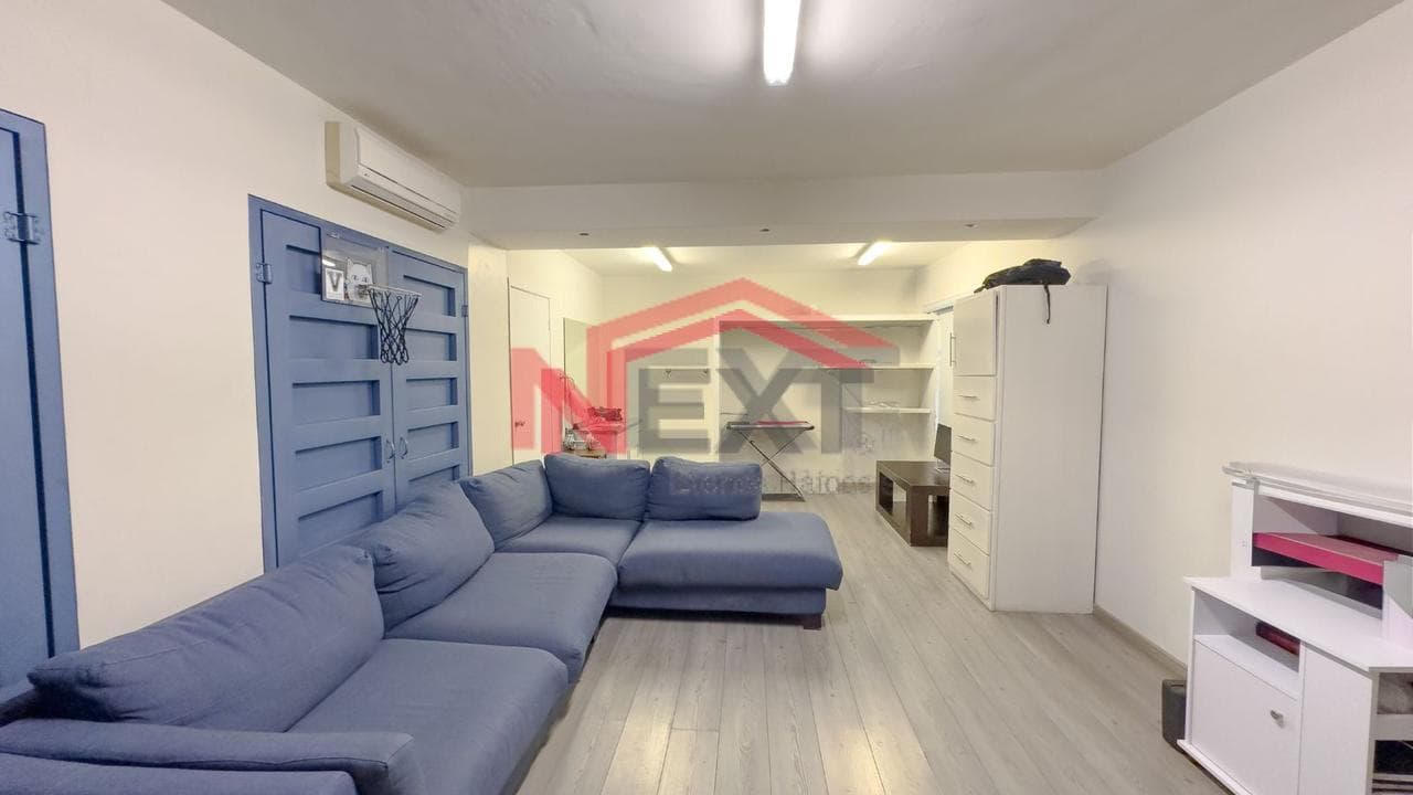 HOUSE FOR SALE IN THE LOS CANARIOS SUBDIVISION