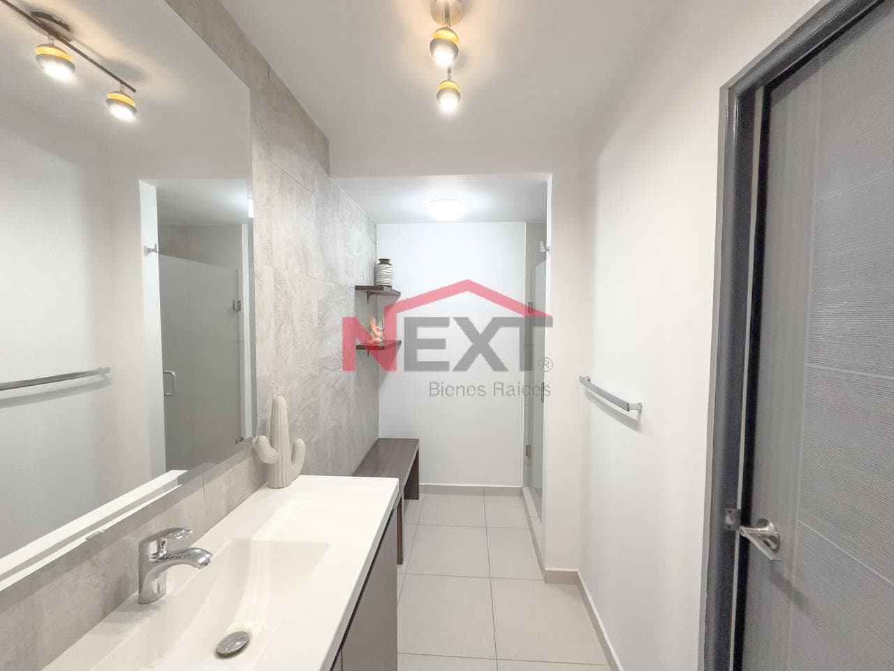 APARTMENT FOR SALE IN HEXUS