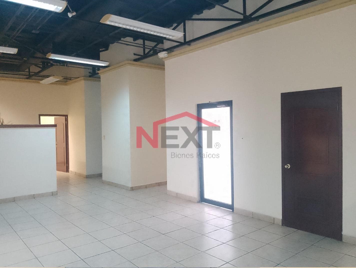 OFFICES FOR RENT IN PLAZA NAVARRETE