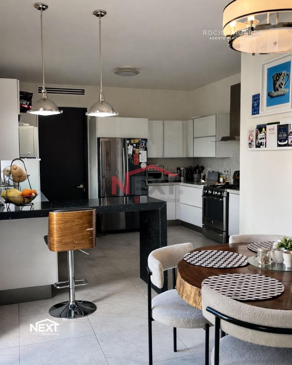 HOUSE FOR SALE IN WESTERN LA RIOJA