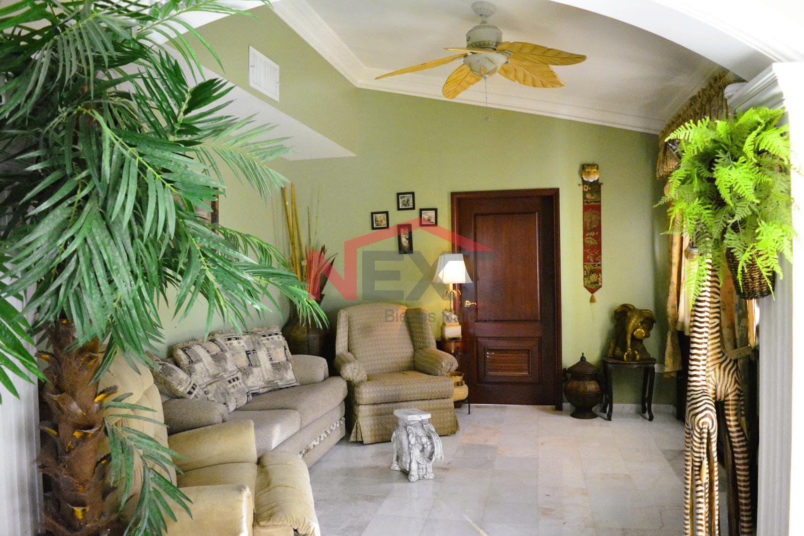 HOUSE FOR SALE IN CAMPANARIO RESIDENCIAL