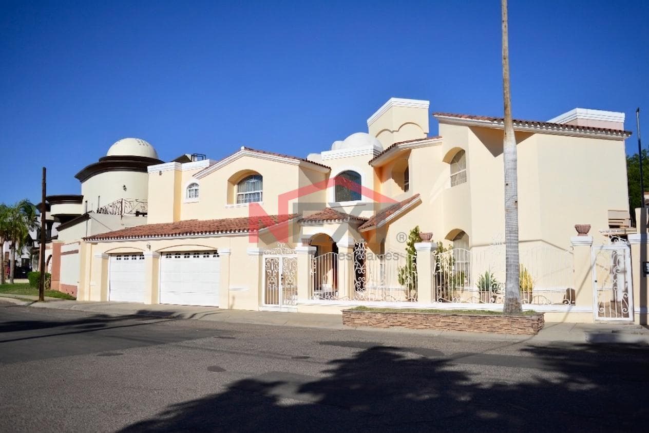 HOUSE FOR SALE IN CAMPANARIO RESIDENCIAL