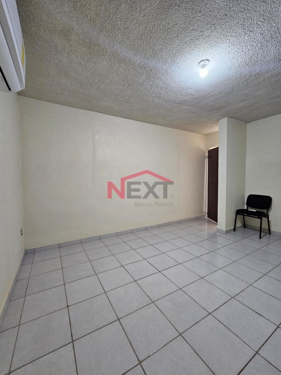Office for rent in Col. Constitución