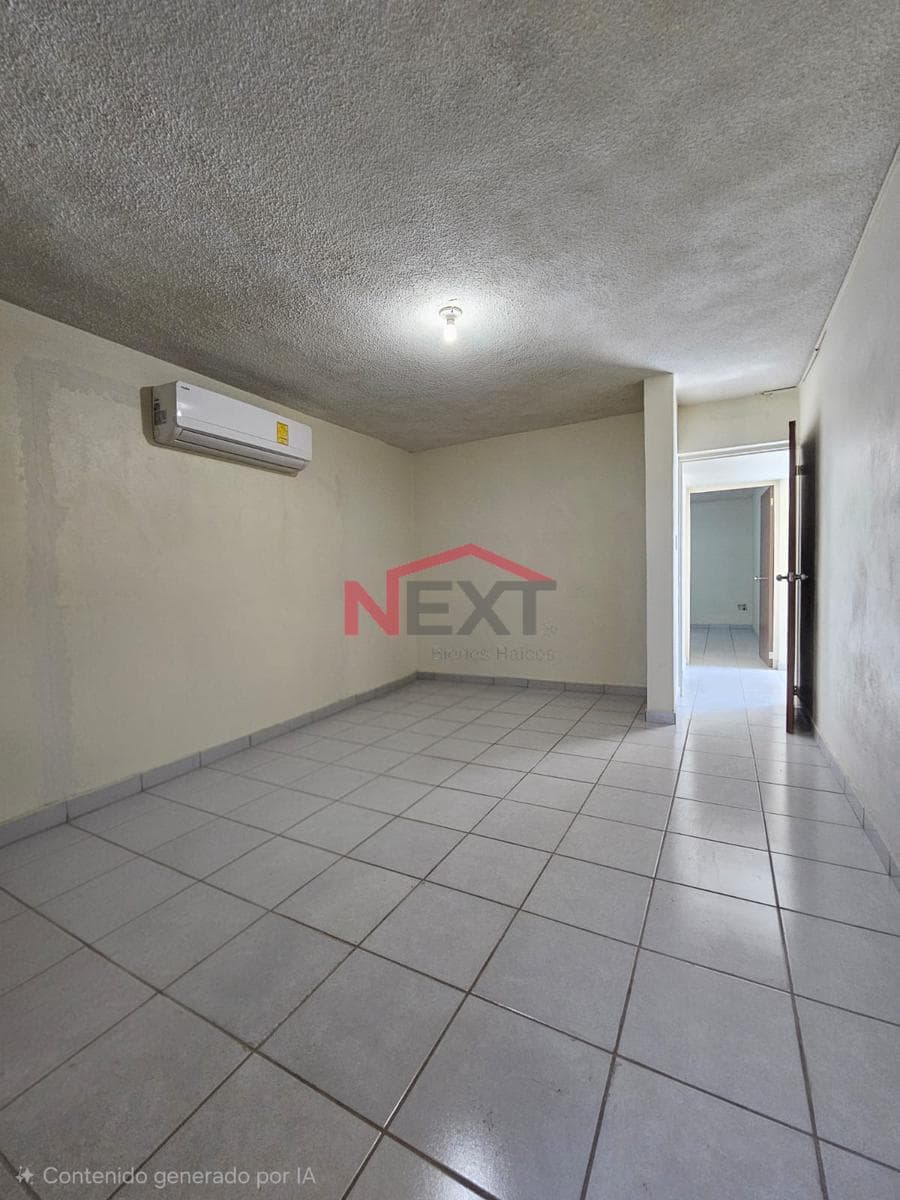 Office for rent in Col. Constitución
