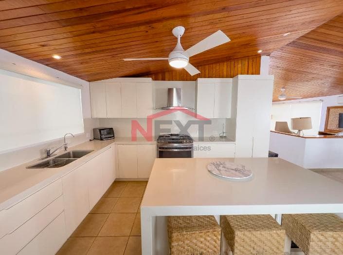 HOUSE FOR SALE IN BAHIA DE KINO ON THE BEACHFRONT