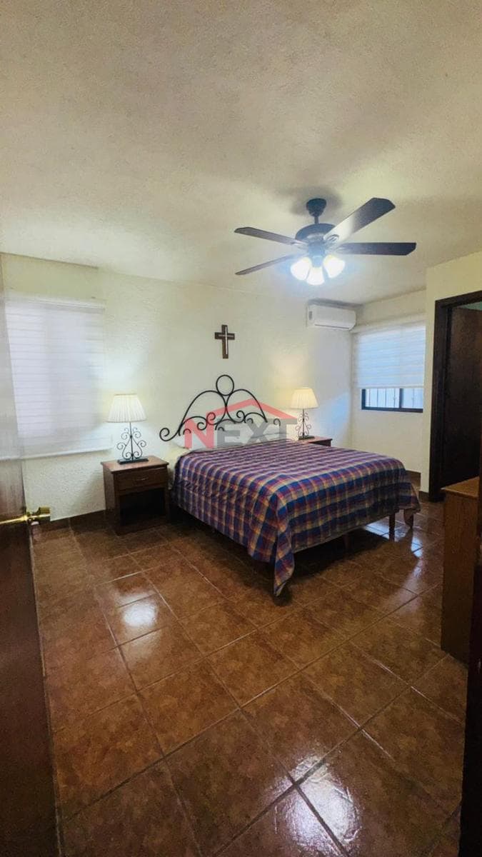 "Furnished apartment for rent in the Jardines del Valle neighborhood"