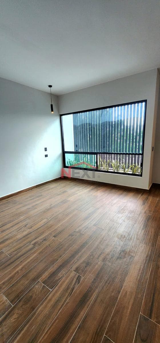 Contemporary 4-Bedroom Home for Sale North of Monte Sabino