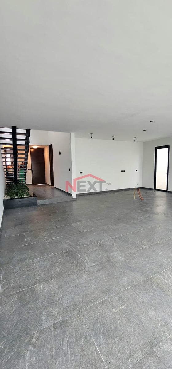 Contemporary 4-Bedroom Home for Sale North of Monte Sabino