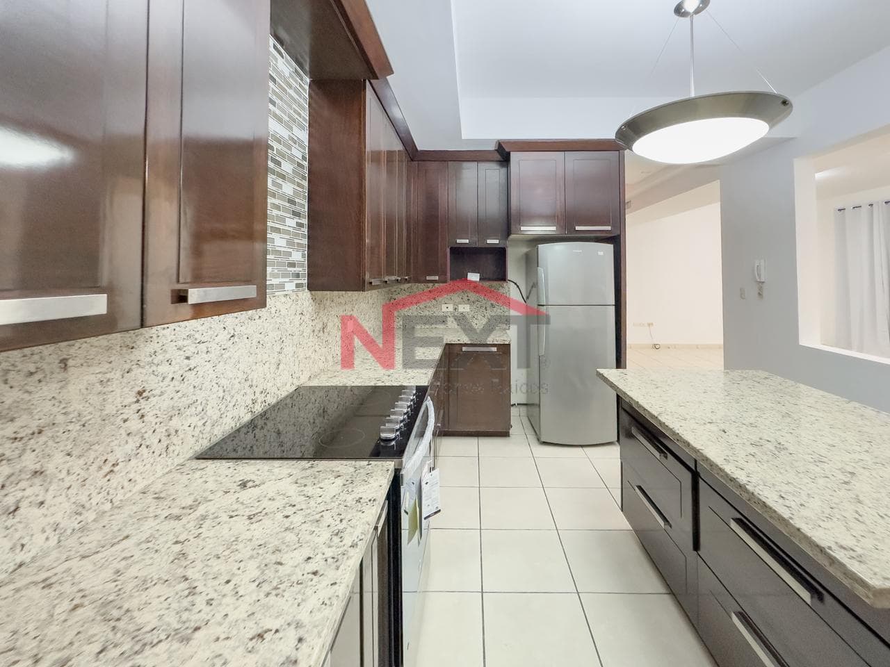 HOUSE FOR SALE IN LA RIOJA RESIDENTIAL