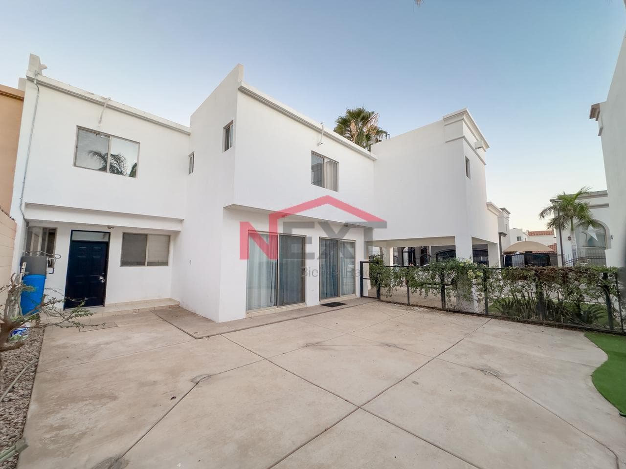 HOUSE FOR SALE IN LA RIOJA RESIDENTIAL