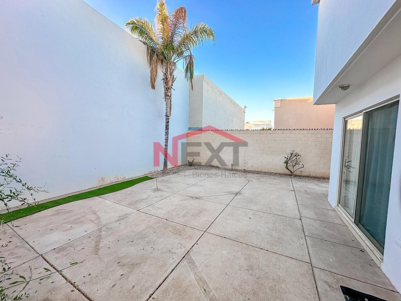 HOUSE FOR SALE IN LA RIOJA RESIDENTIAL