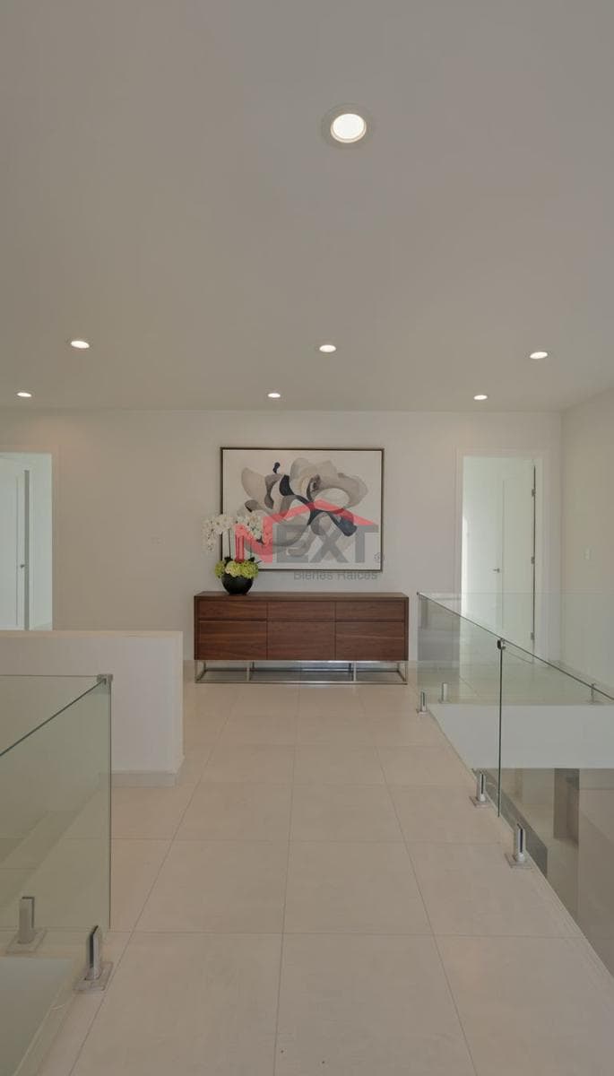HOUSE FOR SALE IN VENTURA RESIDENCIAL