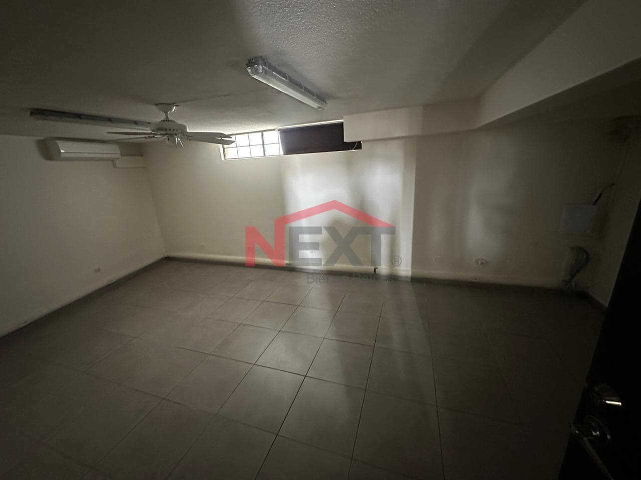 OFFICE FOR RENT IN PITIC OFFICES, COUNTRY CLUB NEIGHBORHOOD