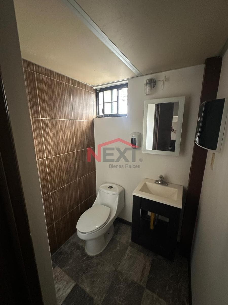 OFFICE FOR RENT IN PITIC OFFICES, COUNTRY CLUB NEIGHBORHOOD