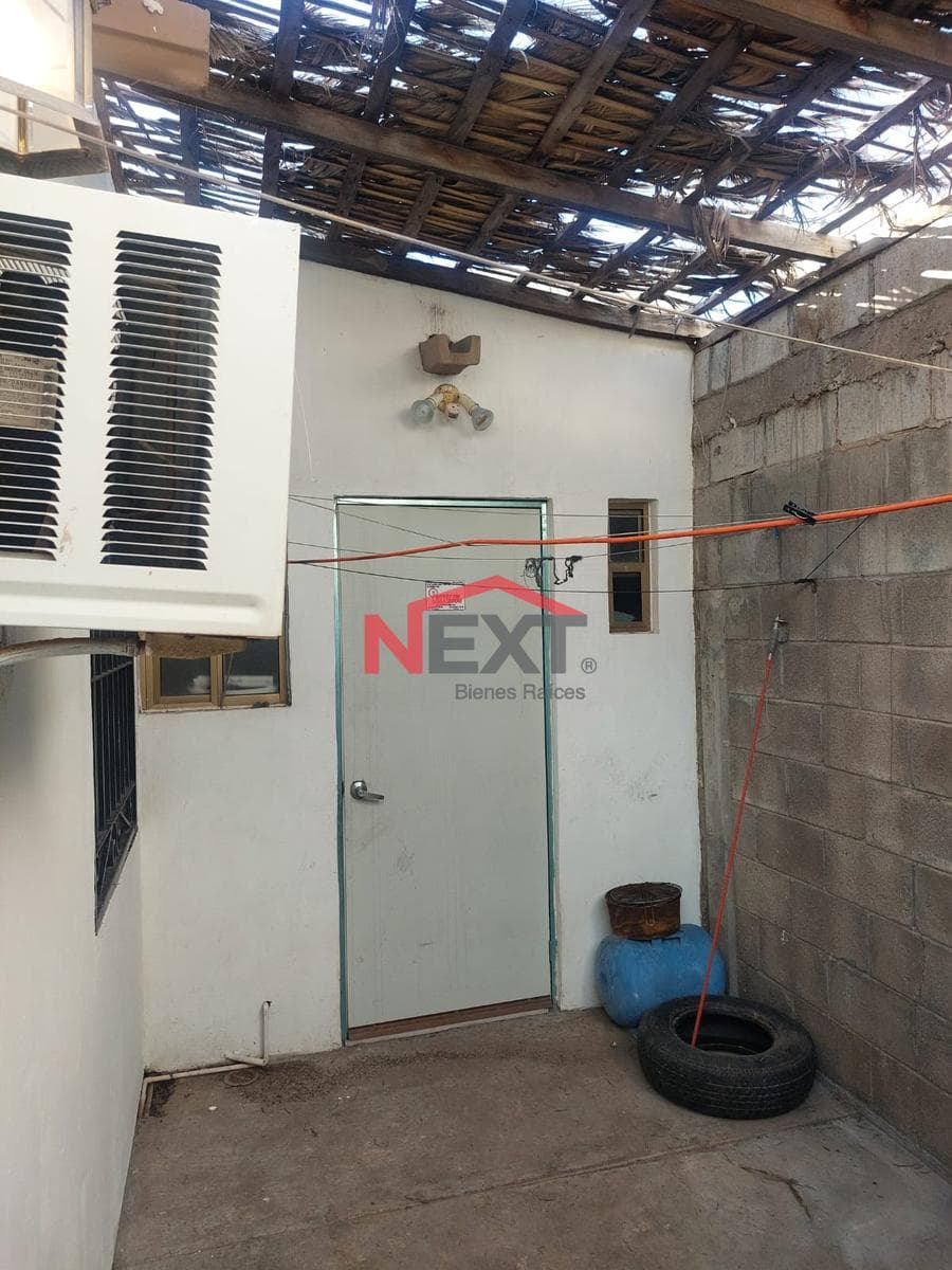 RENTAL OF A HOUSE LOCATED IN THE ALTAR NEIGHBORHOOD