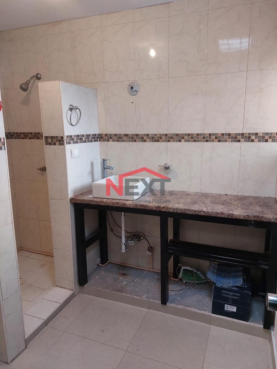 RENTAL OF A HOUSE LOCATED IN THE ALTAR NEIGHBORHOOD
