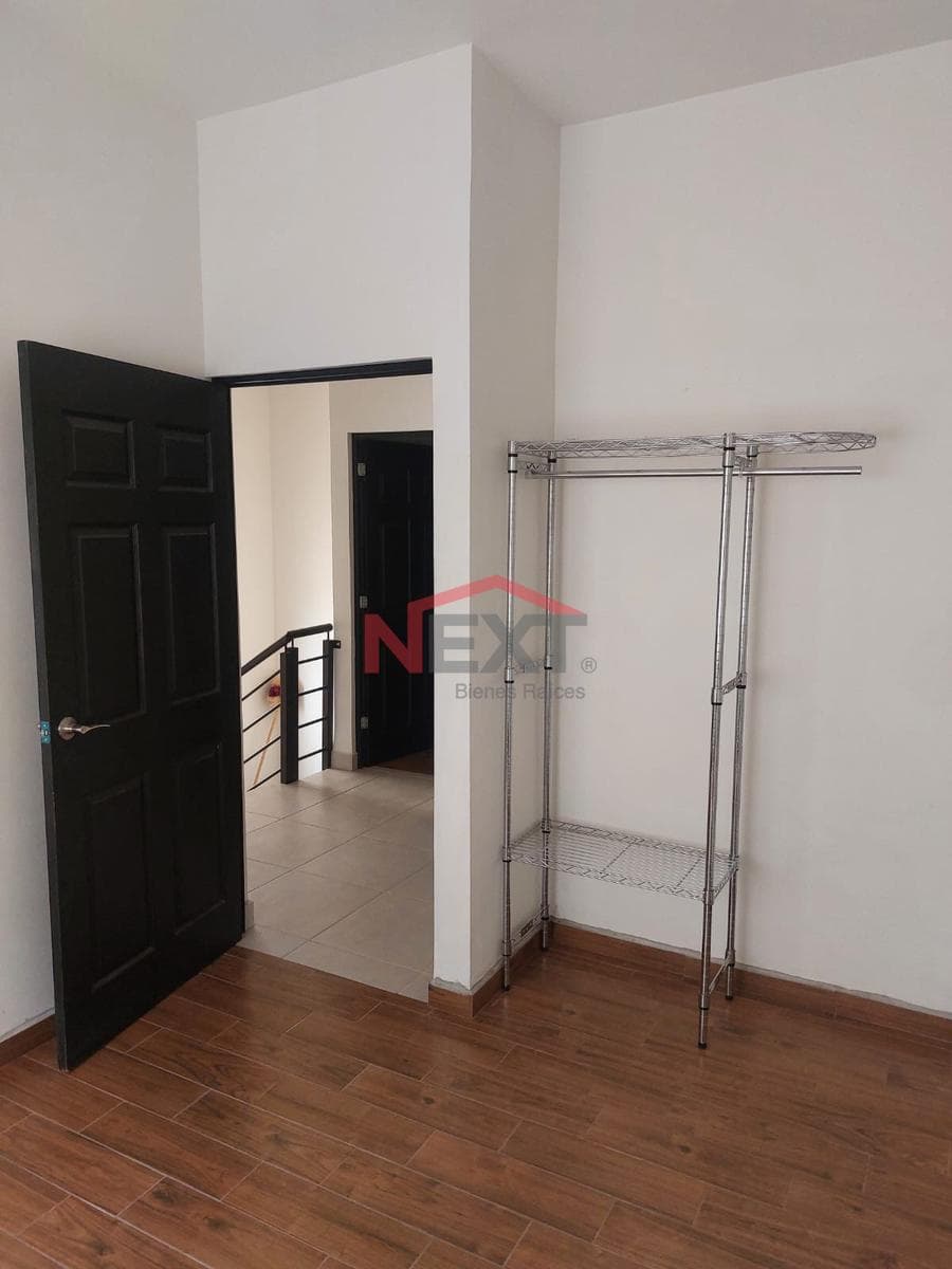 RENTAL OF A HOUSE LOCATED IN NAINARI RESIDENCIAL
