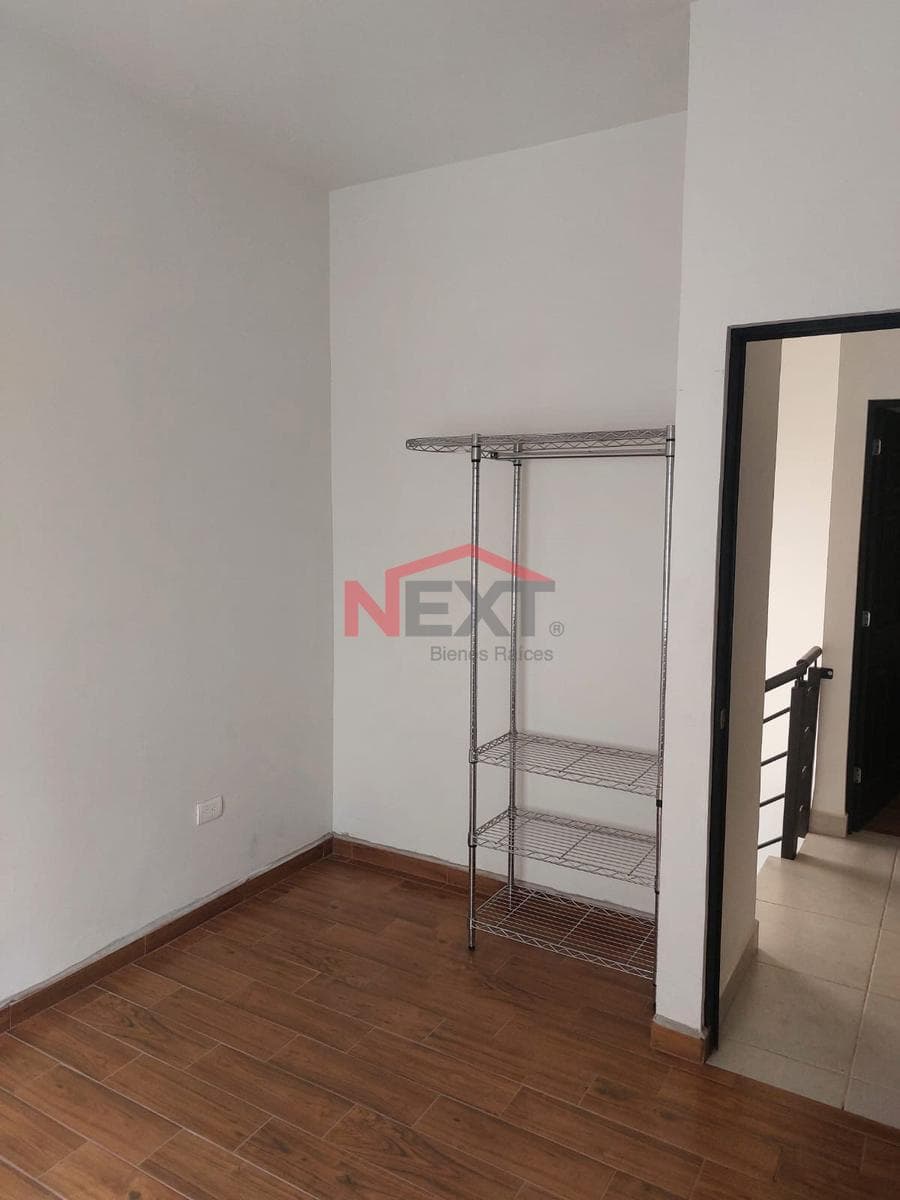 RENTAL OF A HOUSE LOCATED IN NAINARI RESIDENCIAL