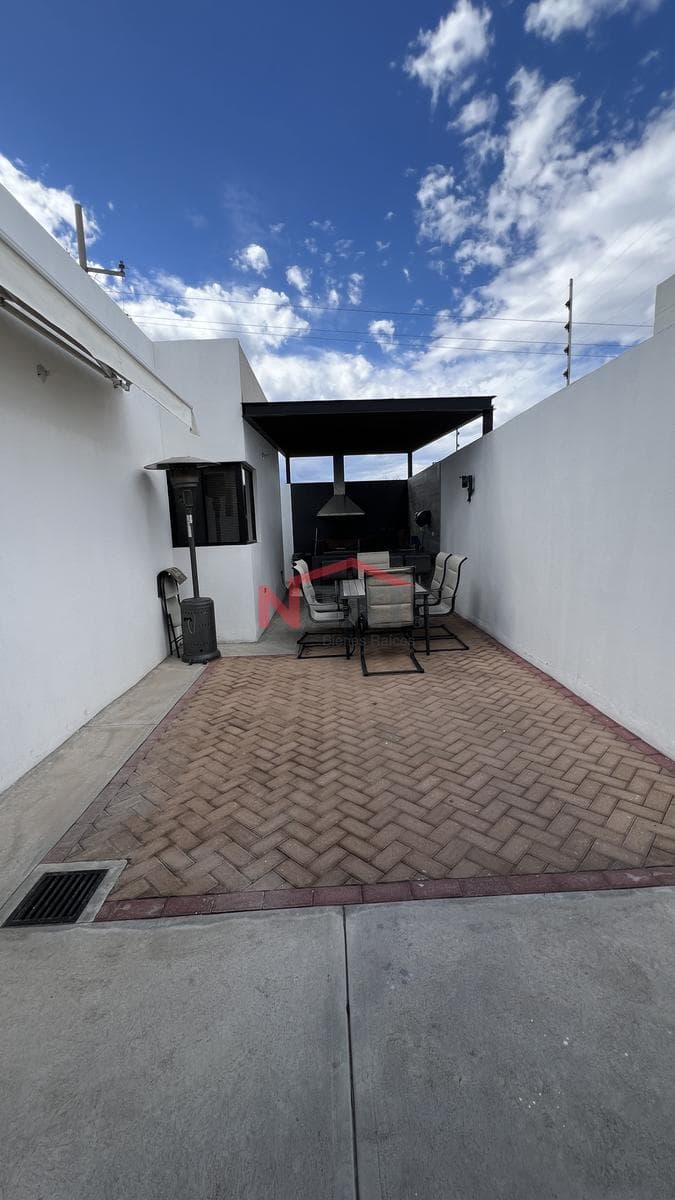 House for Sale, Rincón de Alcántara Subdivision