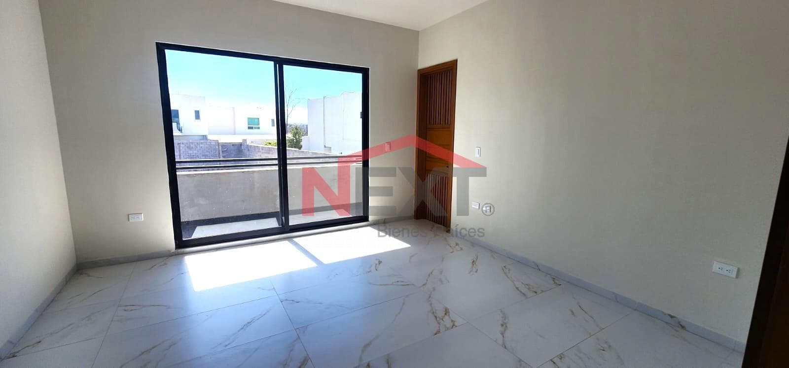 ???? Luxury Home, La Escondida – 4 Bedrooms, 1 on the Ground Floor! DOUBLE HEIGHT ????