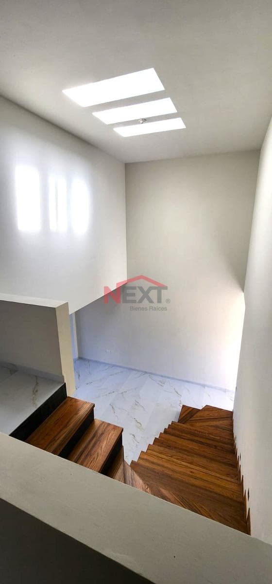 ???? Luxury Home, La Escondida – 4 Bedrooms, 1 on the Ground Floor! DOUBLE HEIGHT ????