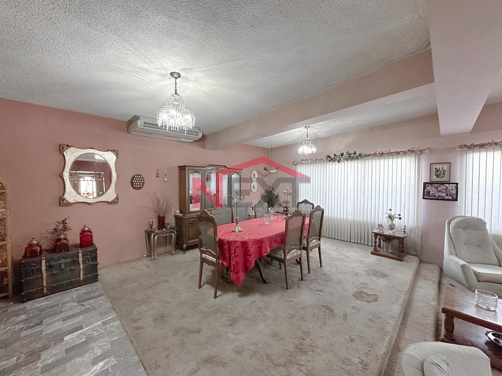 HOUSE FOR SALE IN COL. SAN BENITO