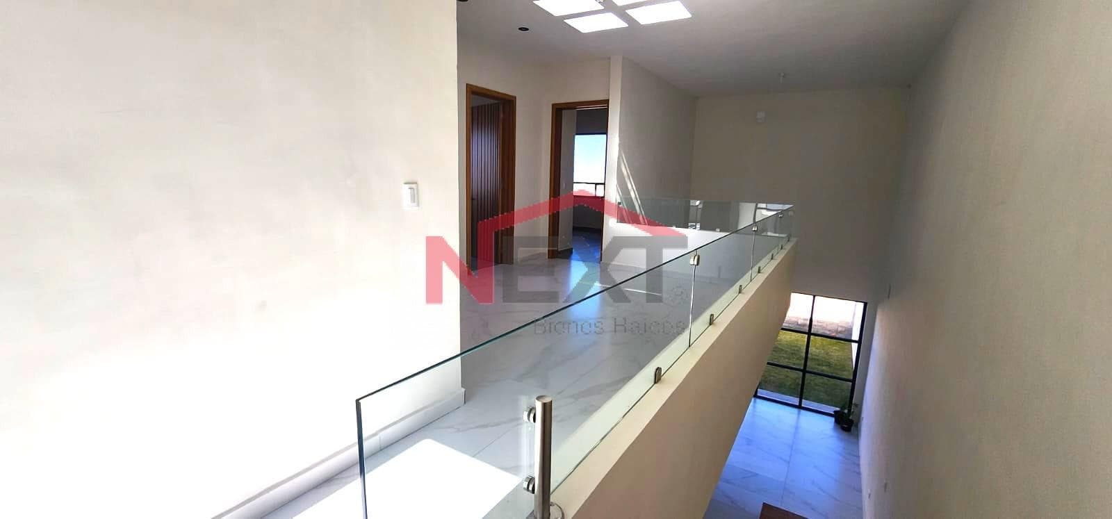 ???? Luxury Home in La Escondida (NORTH) – Fully Equipped Kitchen, Built-in Closets, and Double-Height Ceilings! ?