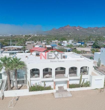 HOUSE FOR SALE IN BAHIA DE KINO ON THE BEACHFRONT