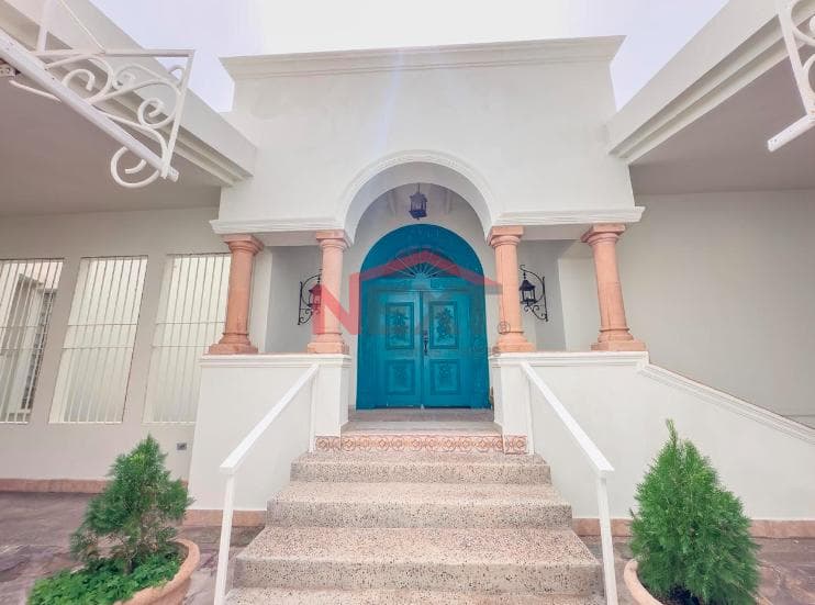 HOUSE FOR SALE IN BAHIA DE KINO ON THE BEACHFRONT