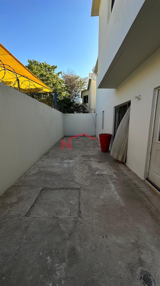 HOUSE FOR SALE IN ALTA CALIFORNIA RESIDENTIAL