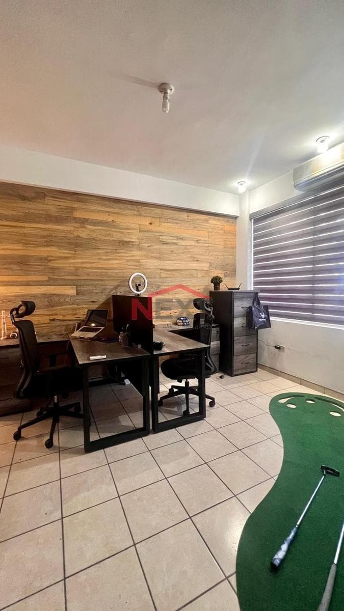 OFFICES AND APARTMENTS FOR SALE IN COL. MODELO
