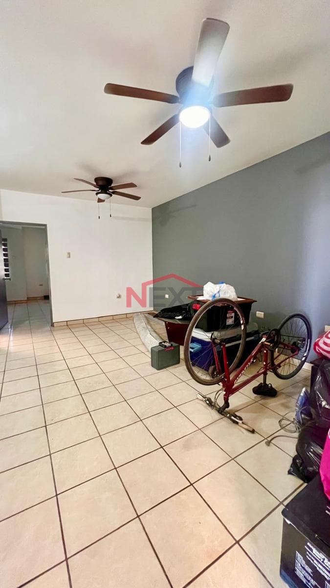 OFFICES AND APARTMENTS FOR SALE IN COL. MODELO