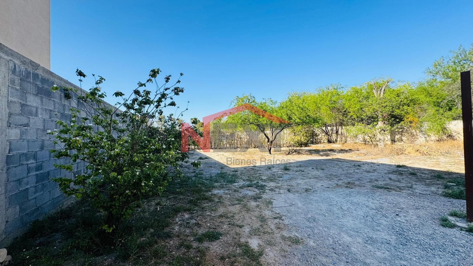 House for Sale in La Aurora | 600 m² Lot | 3 Bedrooms | Spacious Yard