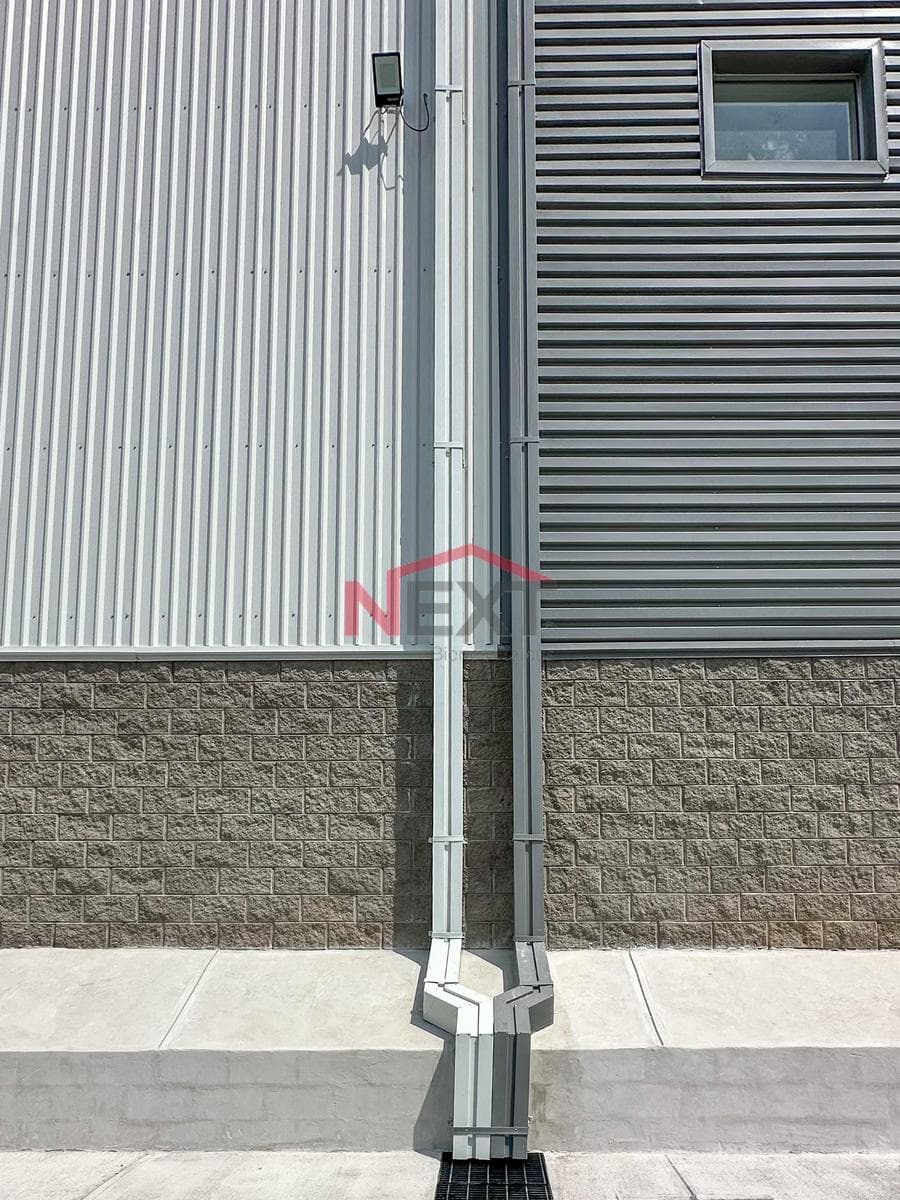 Warehouse for RENT, Near the Oscar Flores Tapia Bypass, 2,322.14 m2