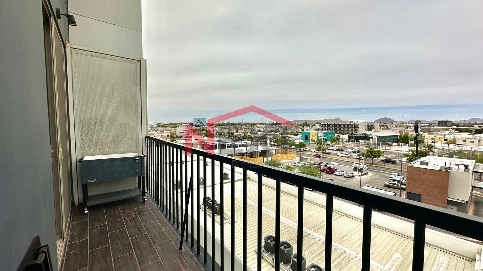 APARTMENT FOR SALE IN TORRE HEXUS