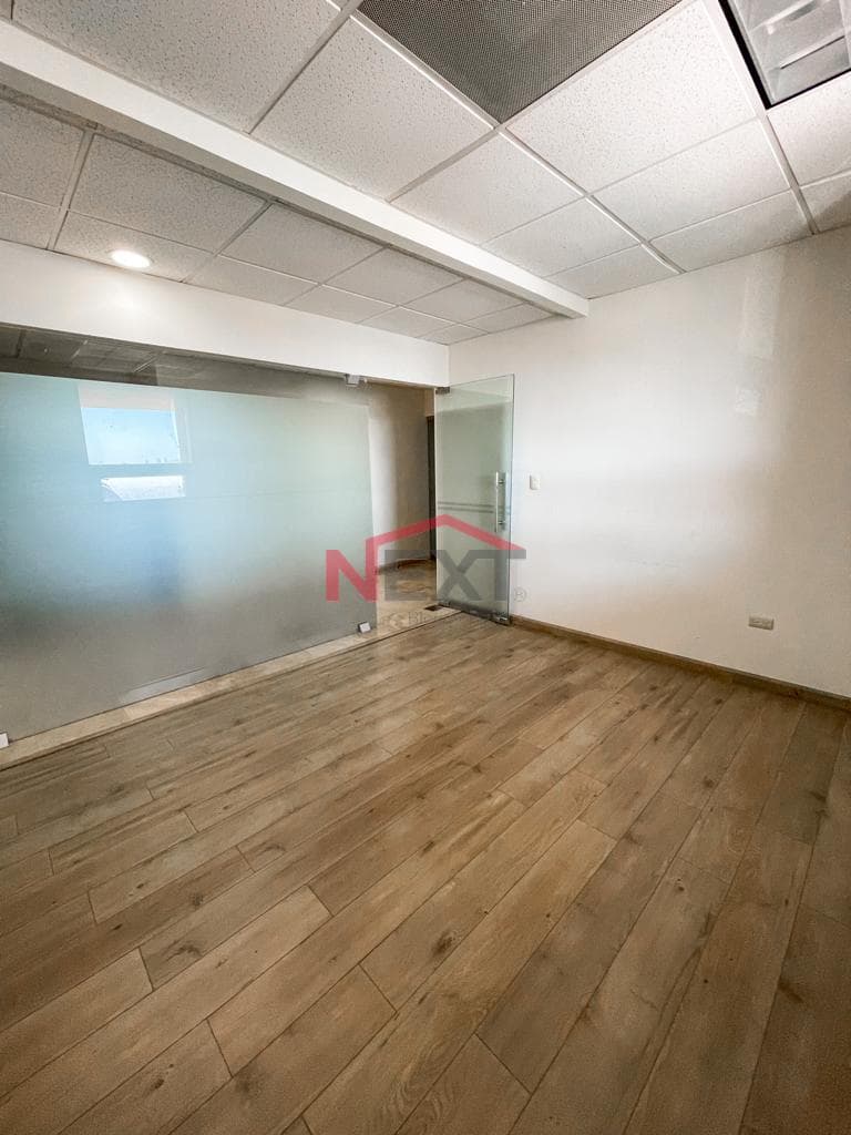 OFFICE FOR RENT AT THE LAS PALMAS BUSINESS CENTER