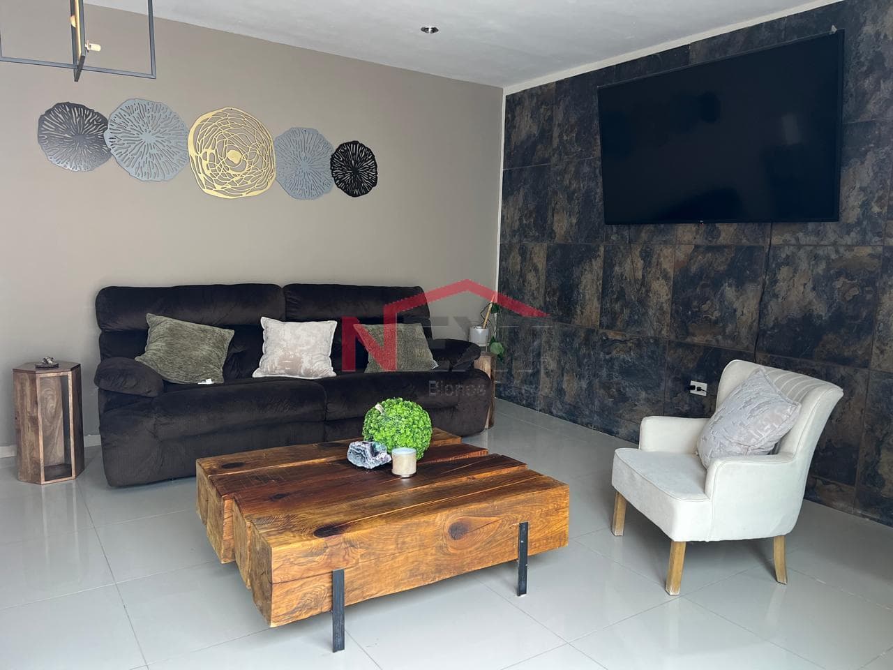 House for Sale in the Del Valle Subdivision, Ramos Arizpe! ???? 229.78 m² of floor space ???? 199.50 m² of lot size