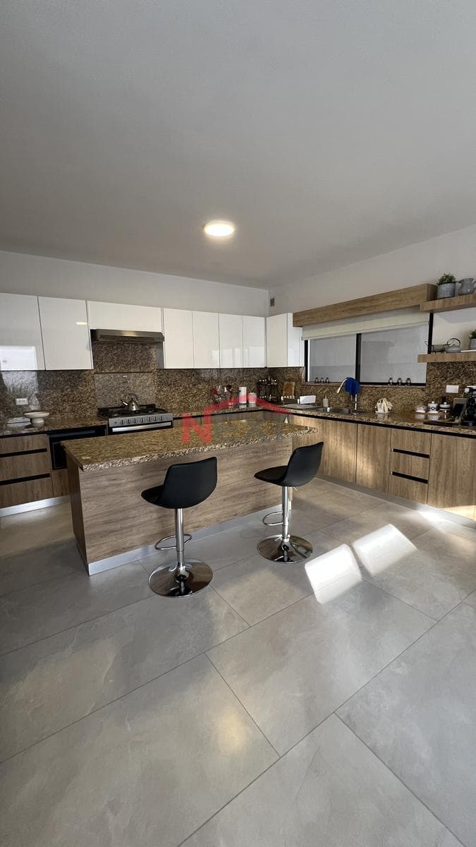 FURNISHED HOUSE FOR RENT IN THE PRIVANZAS DEL CAMPESTRE ACACIA SUBDIVISION - Arteaga, Coahuila