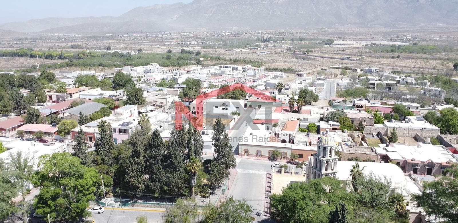 4-BEDROOM HOUSE—PRE-SALE—LARGE LOT IN SAN EDUARDO