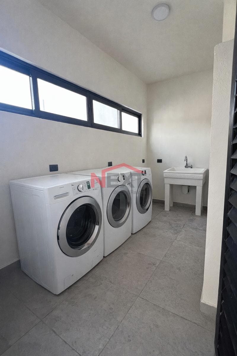 EXECUTIVE APARTMENT FOR RENT