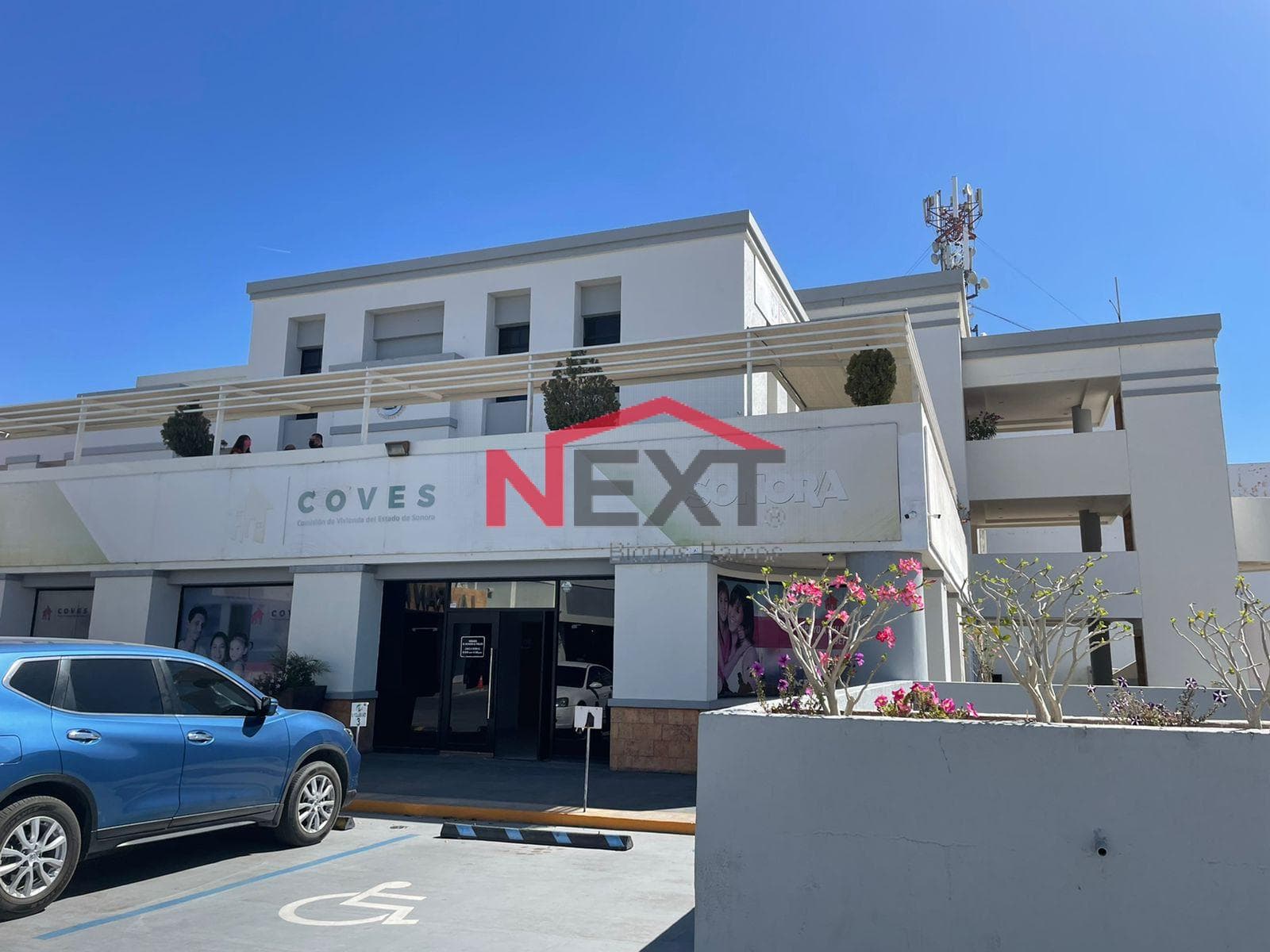 OFFICE FOR RENT IN THE RIO SONORA DEVELOPMENT