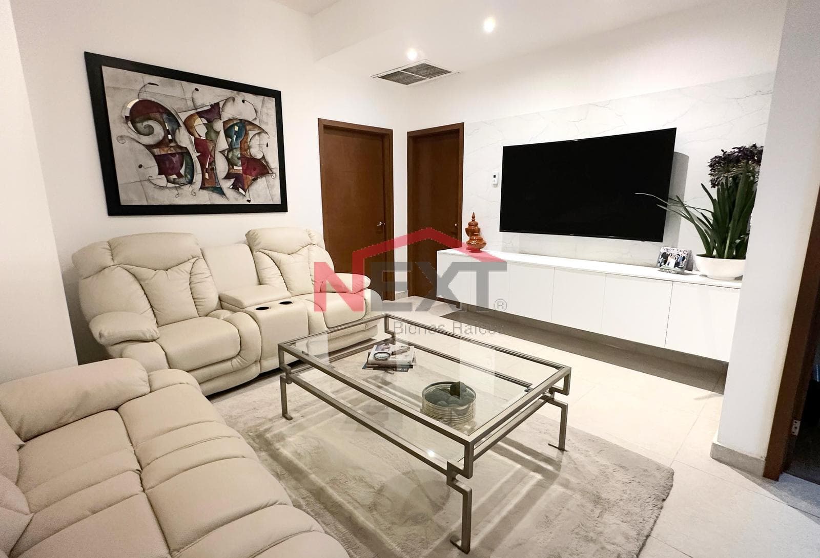 HOUSE FOR SALE IN VENTURA RESIDENCIAL, BUENAVENTURA SECTION
