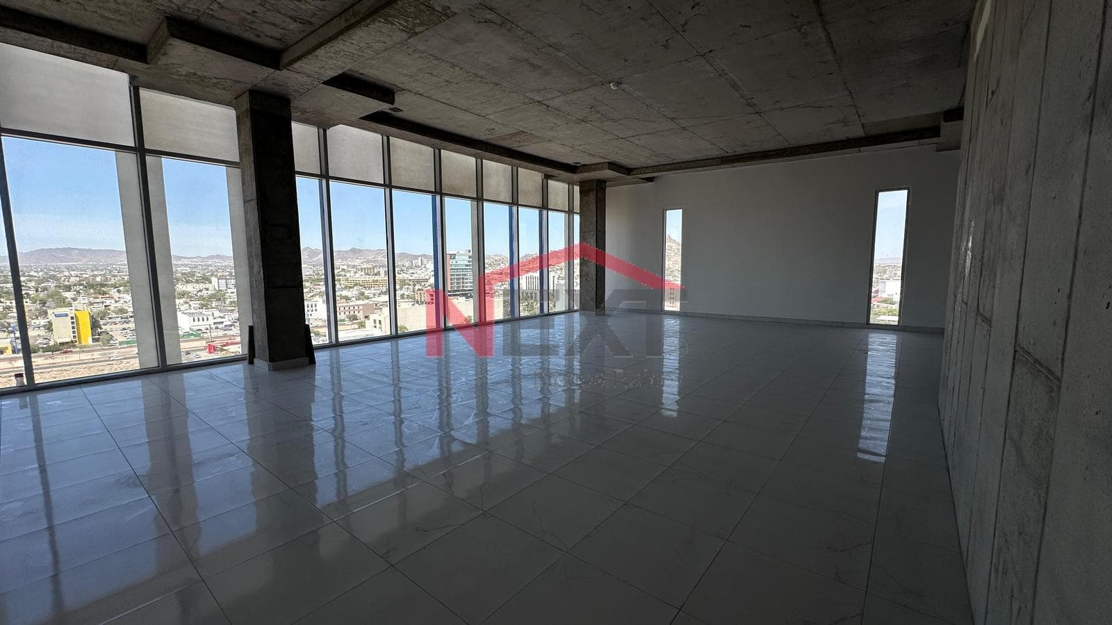 PENTHOUSE FOR RENT IN TORRE CELTARA
