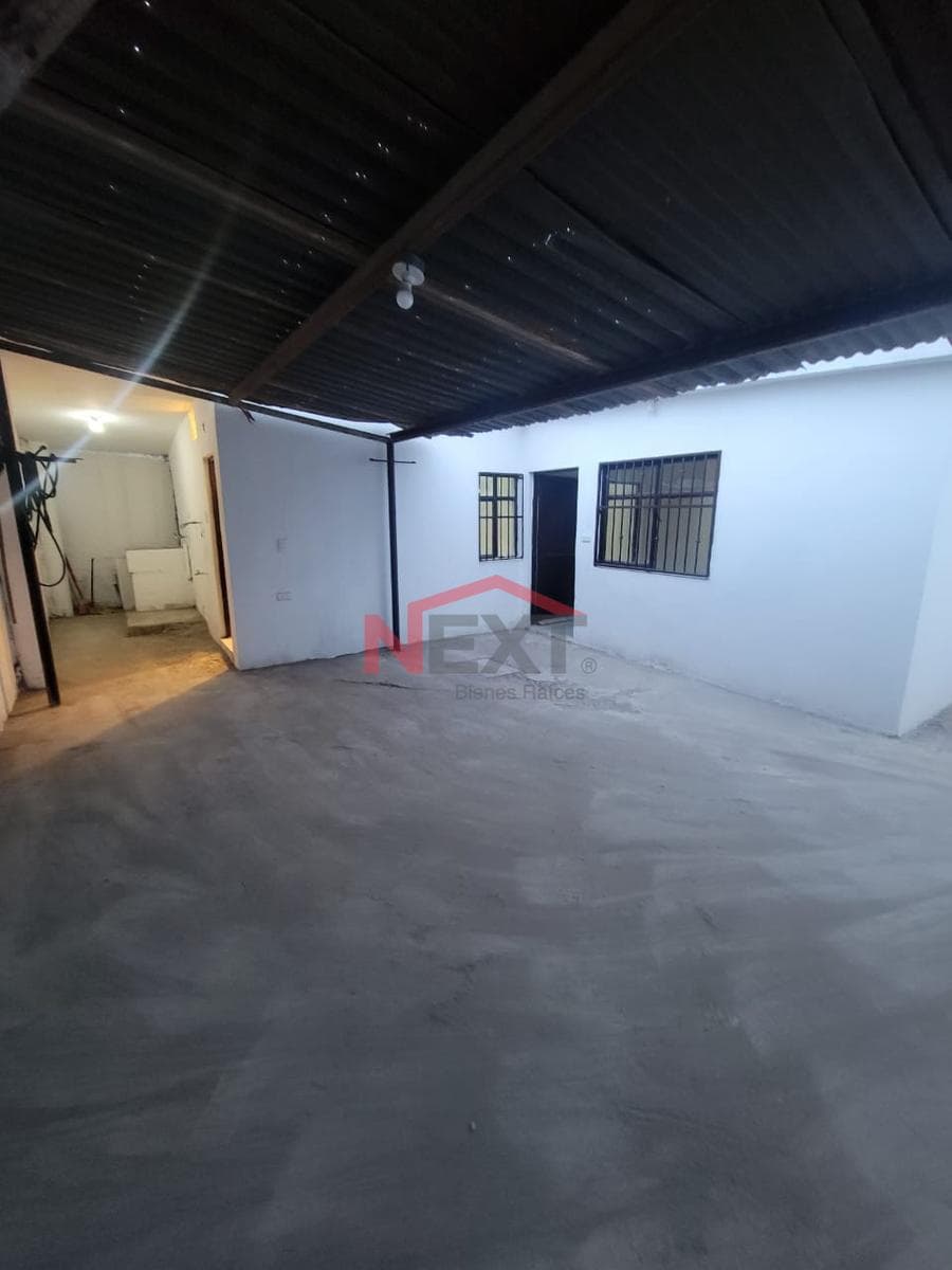 HOUSE FOR SALE IN COL. SANTA ISABEL
