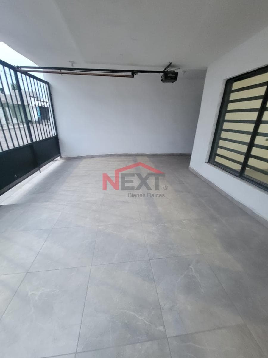 HOUSE FOR SALE IN COL. SANTA ISABEL